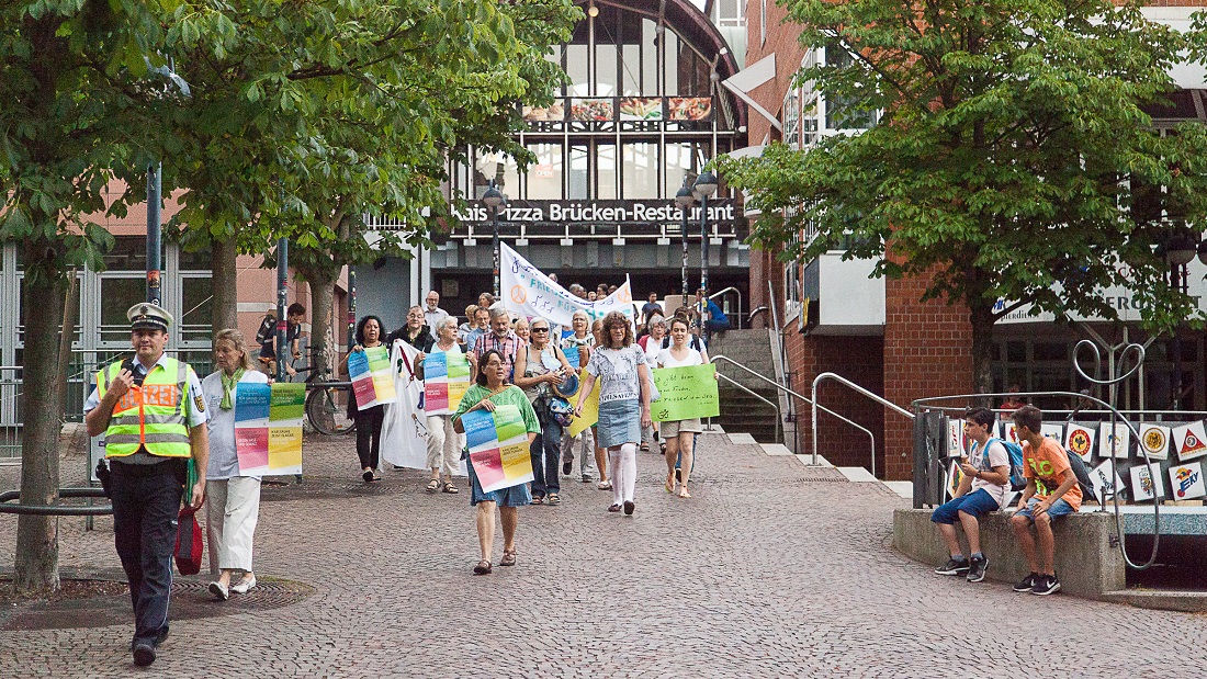 Friedensklangweg Polizeibeamter Friedensklangweg Polizeibeamter